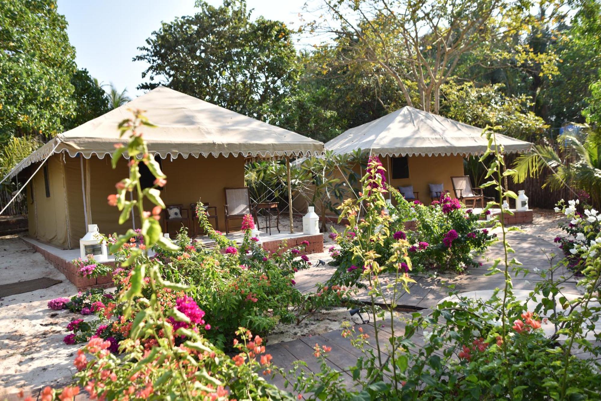 Saffronstays Stella Maris - Luxury Beach Front Villa Near Redi Beach Querim 외부 사진