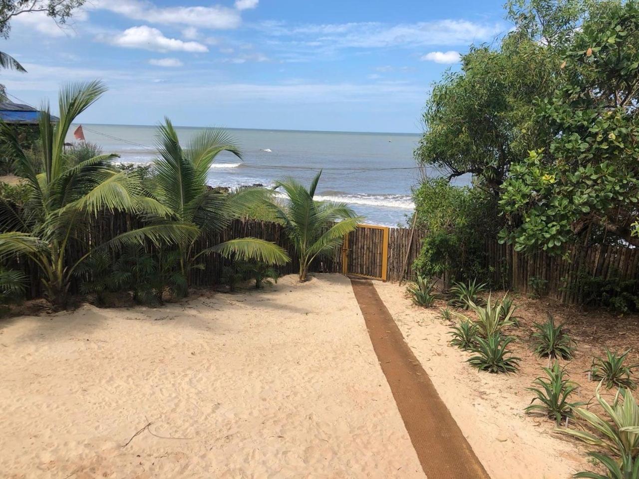 Saffronstays Stella Maris - Luxury Beach Front Villa Near Redi Beach Querim 외부 사진