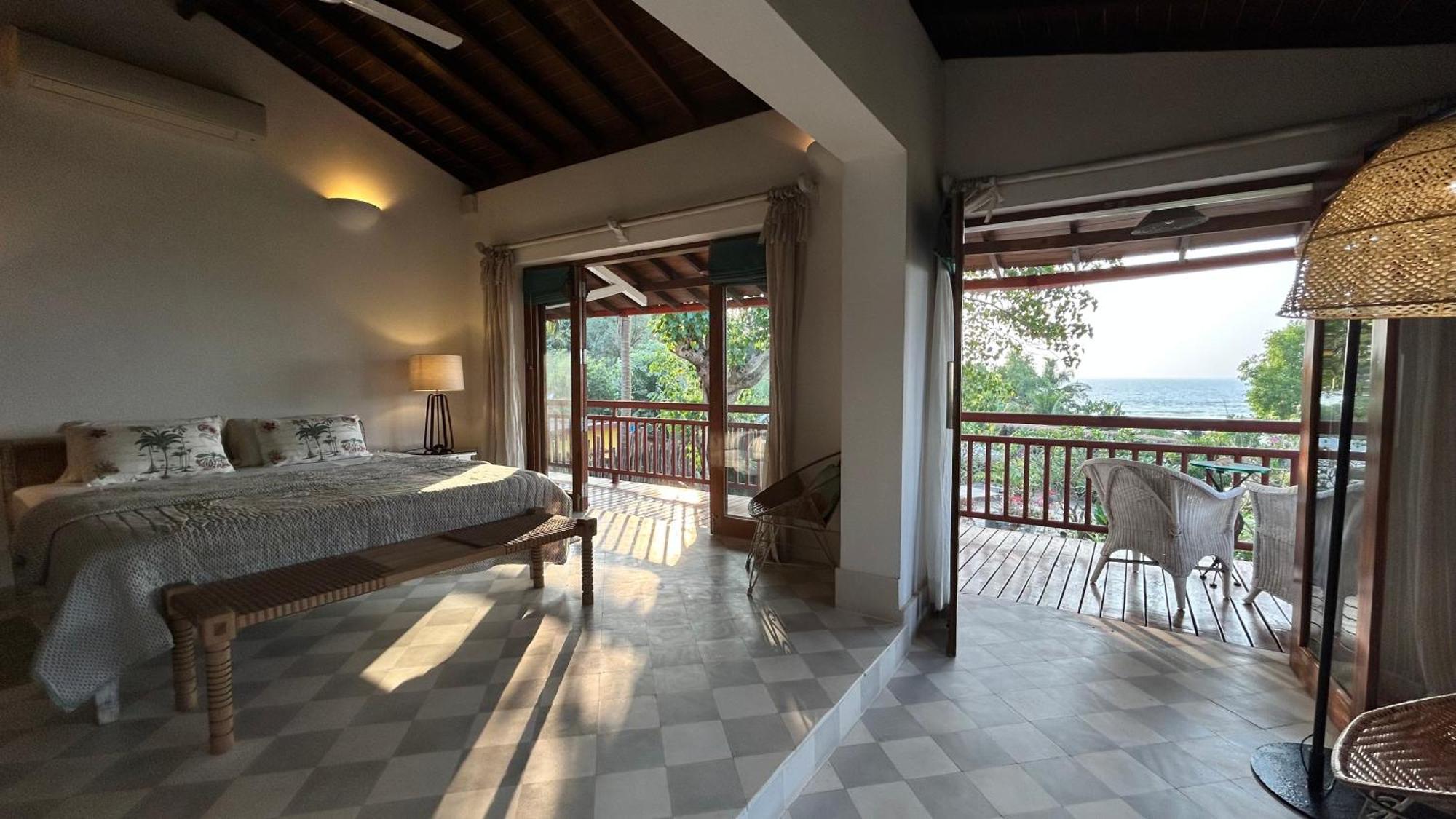 Saffronstays Stella Maris - Luxury Beach Front Villa Near Redi Beach Querim 외부 사진